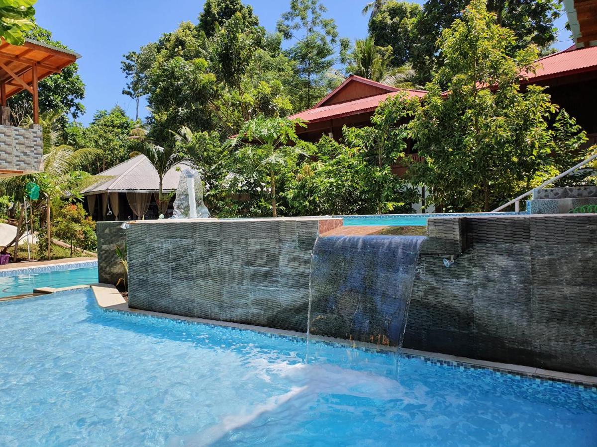 Bunaken Villa Queen'S Dive Manado Eksteriør bilde