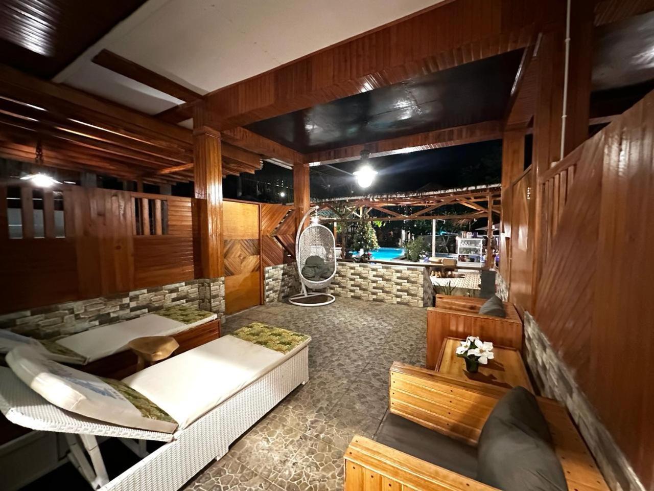 Bunaken Villa Queen'S Dive Manado Eksteriør bilde