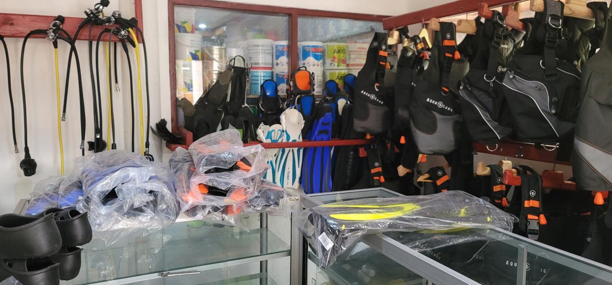 Bunaken Villa Queen'S Dive Manado Eksteriør bilde