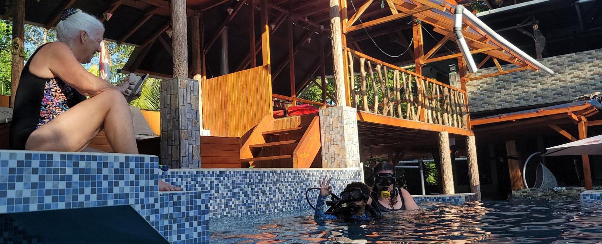 Bunaken Villa Queen'S Dive Manado Eksteriør bilde