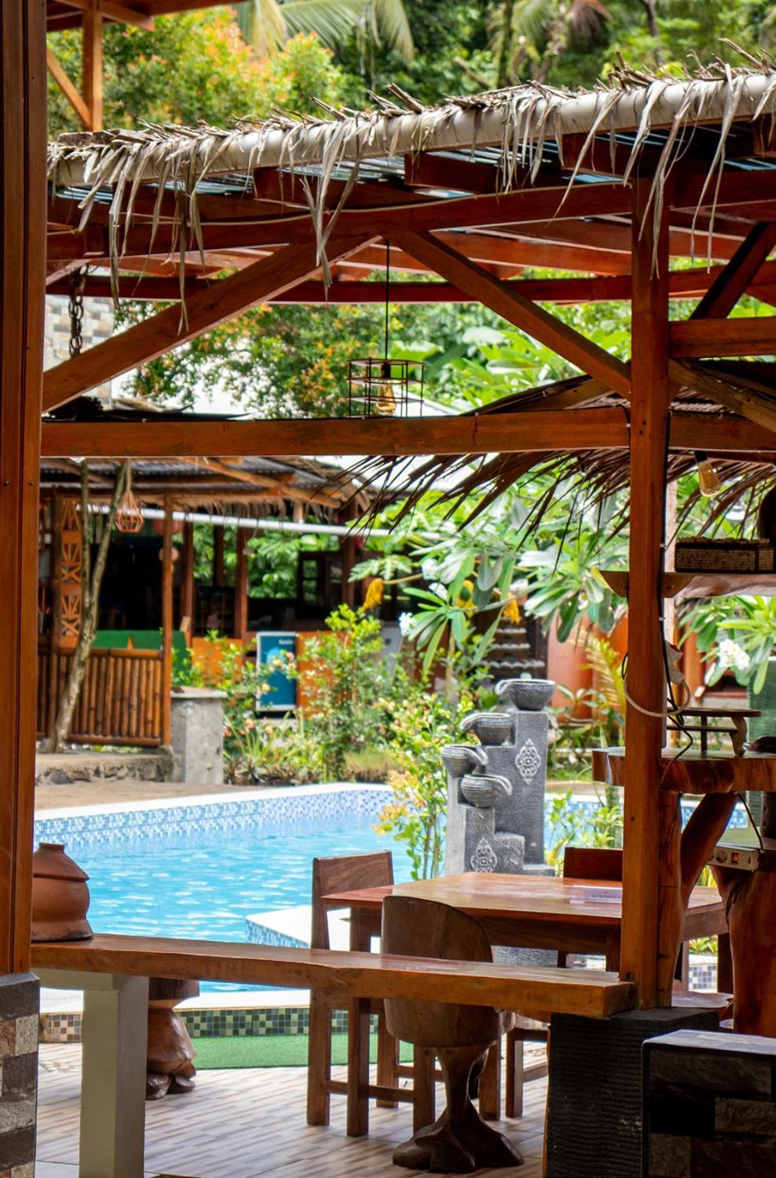 Bunaken Villa Queen'S Dive Manado Eksteriør bilde